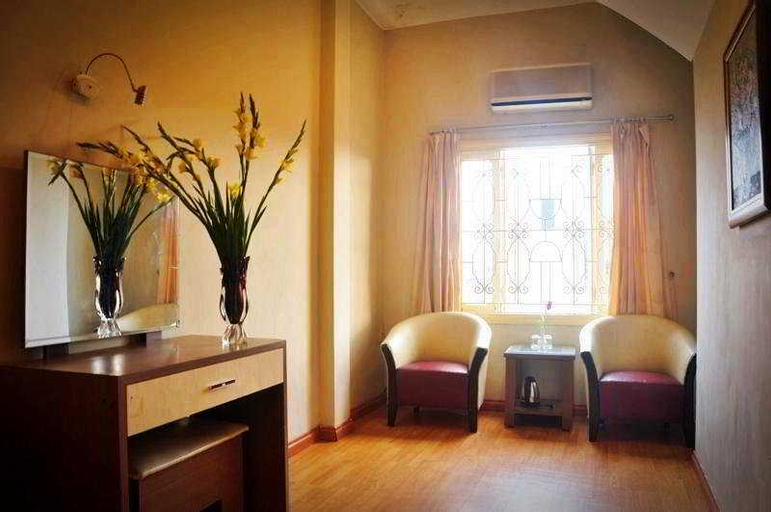 Hanoi Little Center Hotel, Hoàn Kiếm