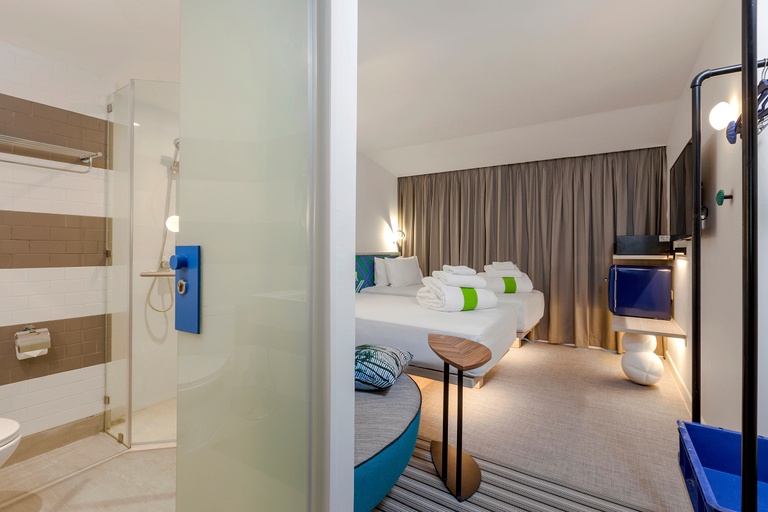 Bedroom 15
