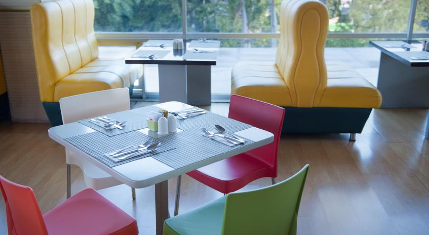 ibis Semarang Simpang Lima, Semarang
