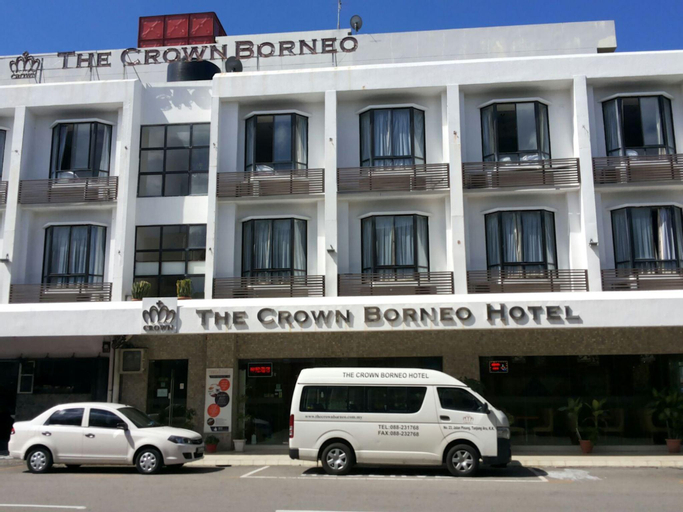 OYO 563 The Crown Borneo Hotel, Kota Kinabalu