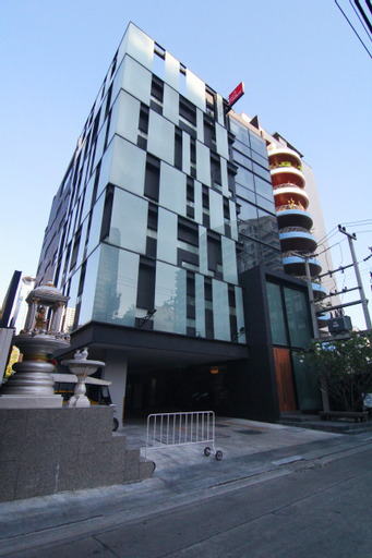 Aspira Hiptique Sukhumvit 13, Wattana