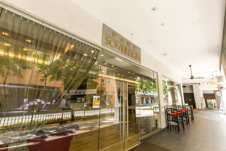 Parc Sovereign Hotel- Albert St, Rochor