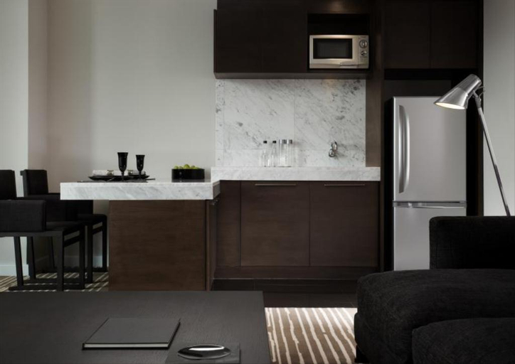 Dining Room 28