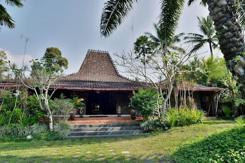 ZEN Villa Turi Kaliurang, Sleman