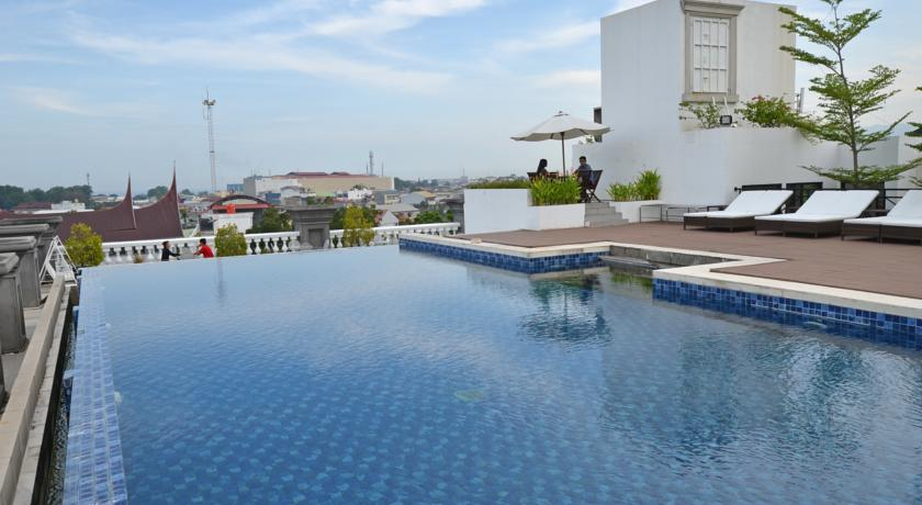 The Axana Hotel Padang, Padang