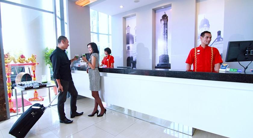 @HOM Semarang Simpang Lima, Semarang