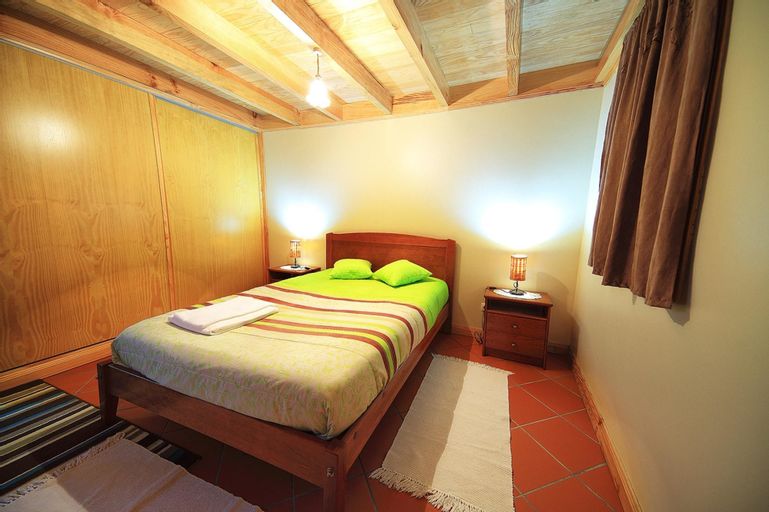 Studio In Ponta Do Pargo, With Wonderful Sea View, Furnished Garden And Wifi - 20 Km From The Beach, Calheta