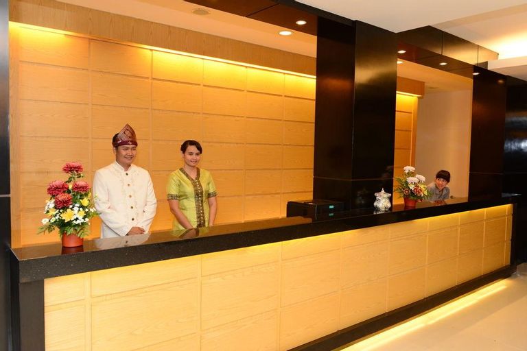 Emilia Hotel By Amazing - Palembang, Palembang