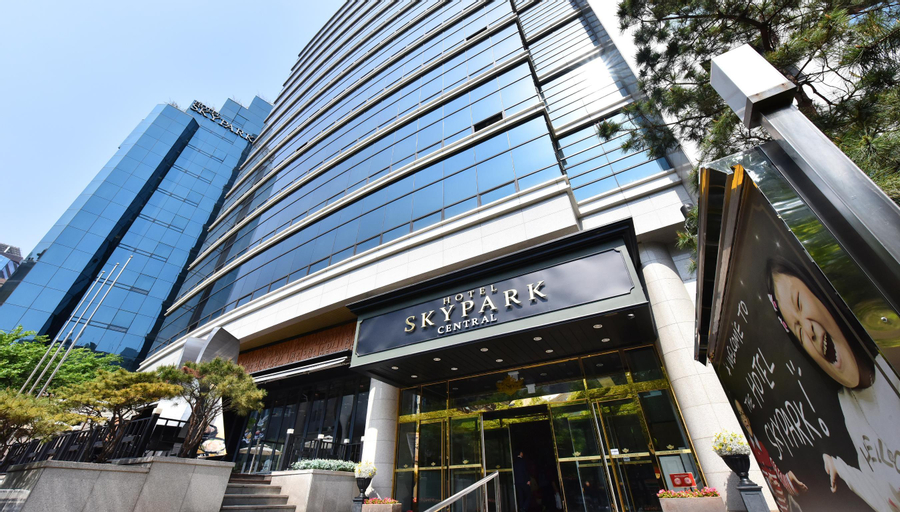 Hotel Skypark Central Myeongdong, Jongro