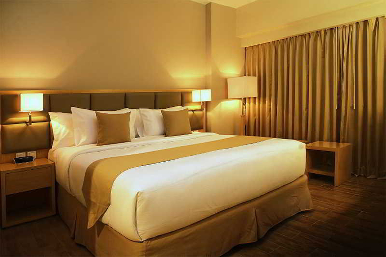Star Hotel Semarang, Semarang