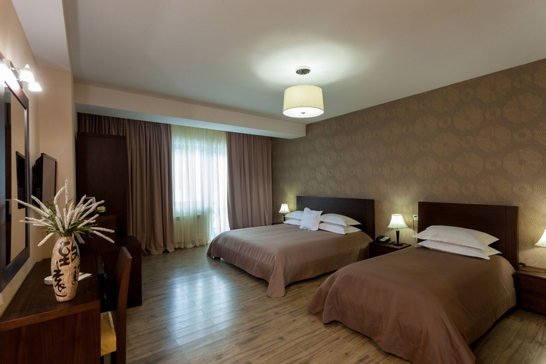 Hotel and SPA Crystal, Borjomi