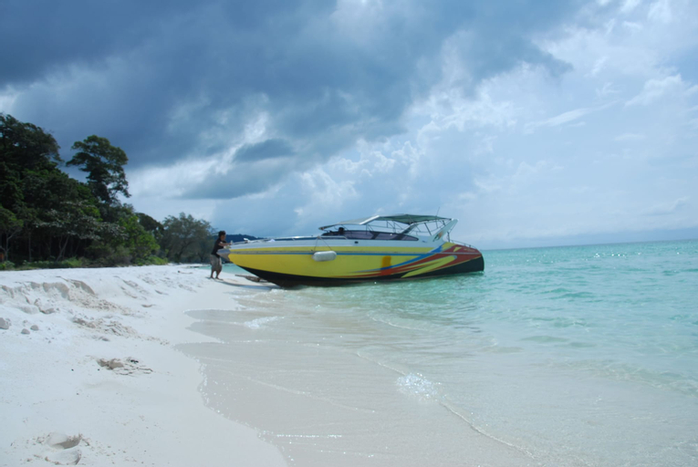 Koh Rong Ocean View Bungalows, Botum Sakor