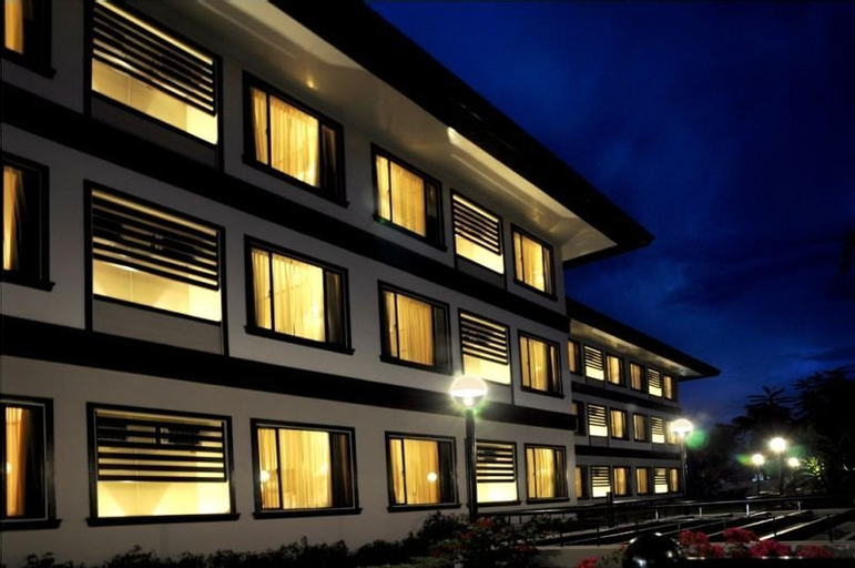 Hotel Tropika, Davao City