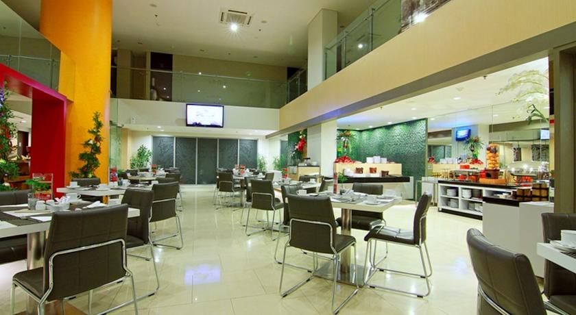 @HOM Semarang Simpang Lima, Semarang