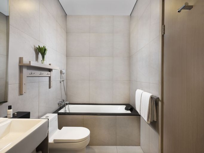 Crowne Plaza Jakarta Residences, Jakarta Selatan
