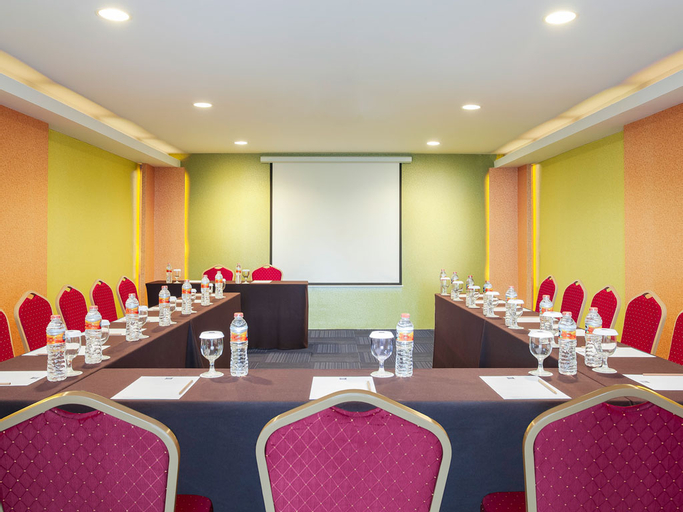 Ibis Budget Semarang Tendean, Semarang