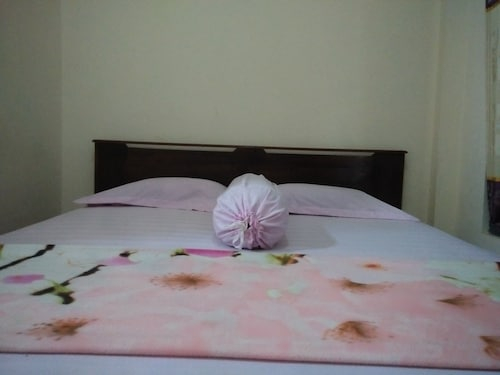 Siola Hotel & Capsule Hostel, Manggarai Barat