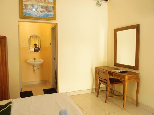 Mira Arsita Hotel Kuta Lombok, Lombok