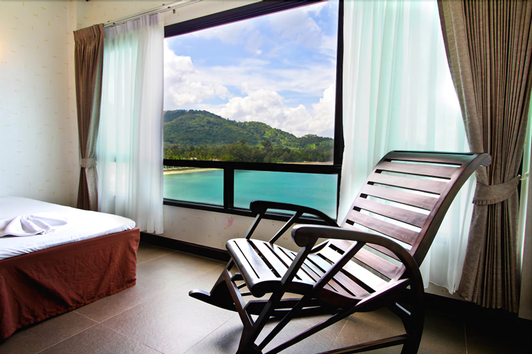 Racha Kiri Resort and Spa, Khanom