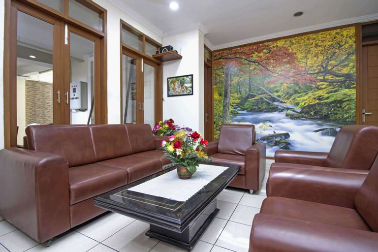 RedDoorz Plus @ Wastu Kencana, Bandung