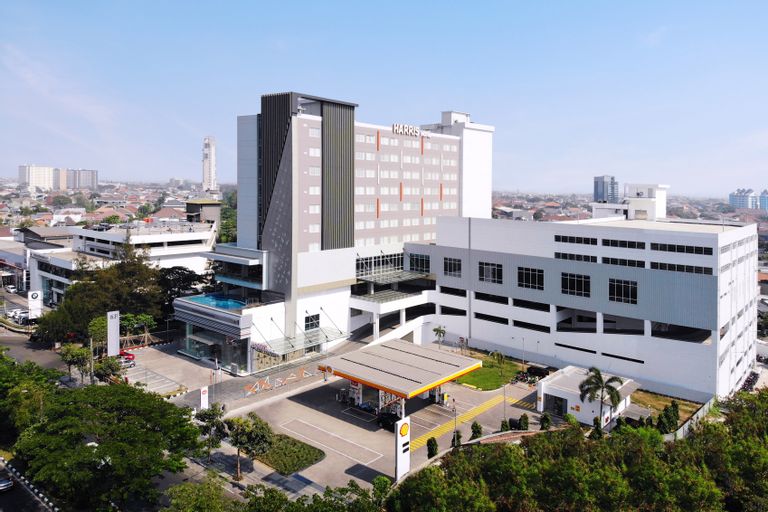 HARRIS Hotel & Conventions Bundaran Satelit Surabaya, Surabaya
