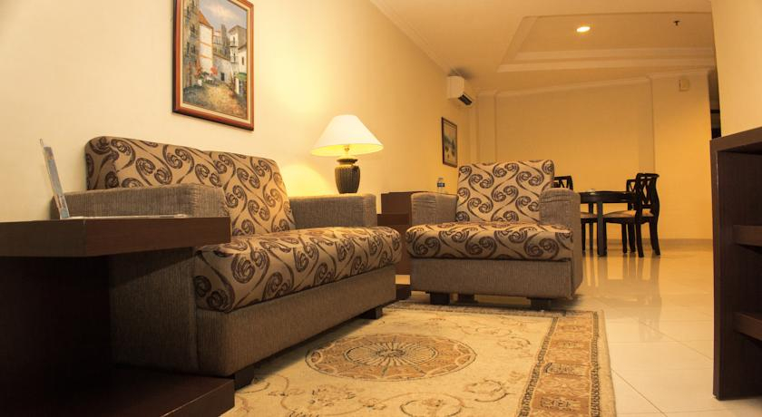 Travellers Suites Hotel, Medan