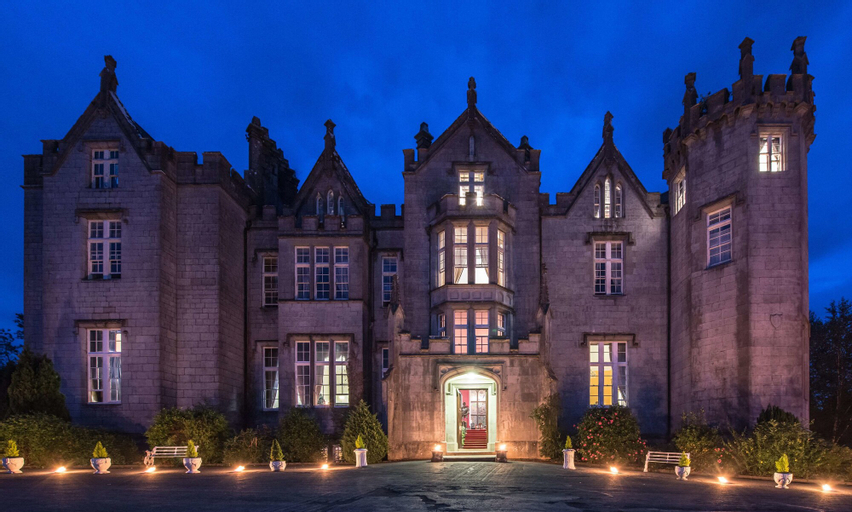 Kinnitty Castle Hotel,