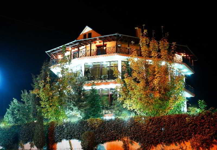 Konti Hotel, Korçës