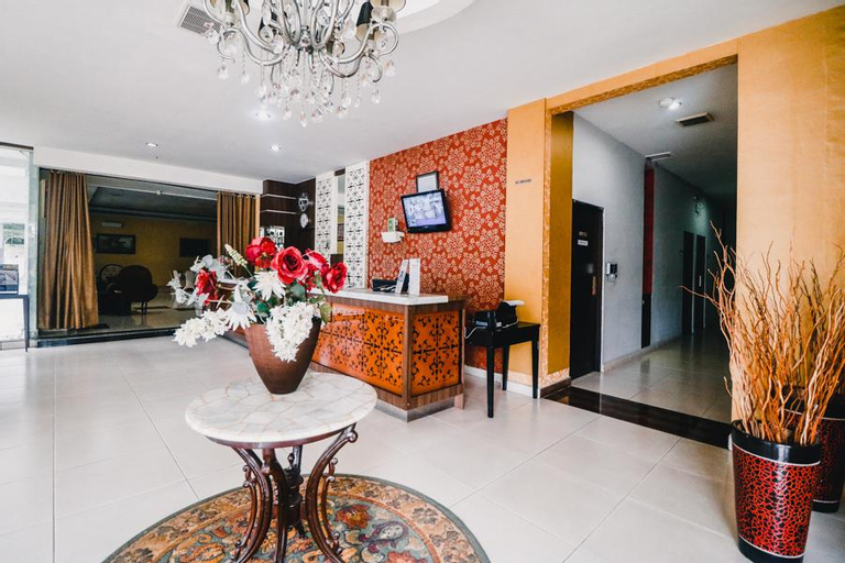 RedDoorz Plus near Cambridge City Square, Medan