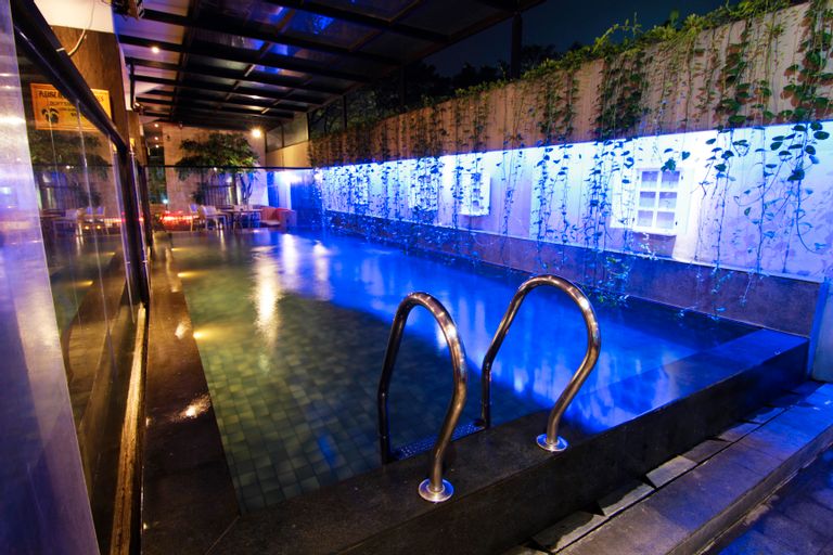 THE 1O1 Bandung Dago, Bandung