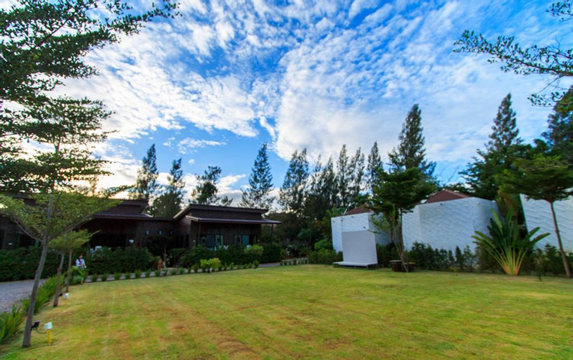 Pranburi Cabana Resort, K. Sam Roi Yot