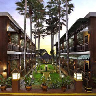 Kebun Teh Rollaas Hotel & Resort, Malang
