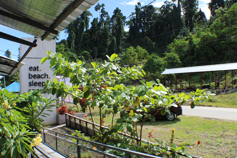 Kakatua Hostel, Raja Ampat