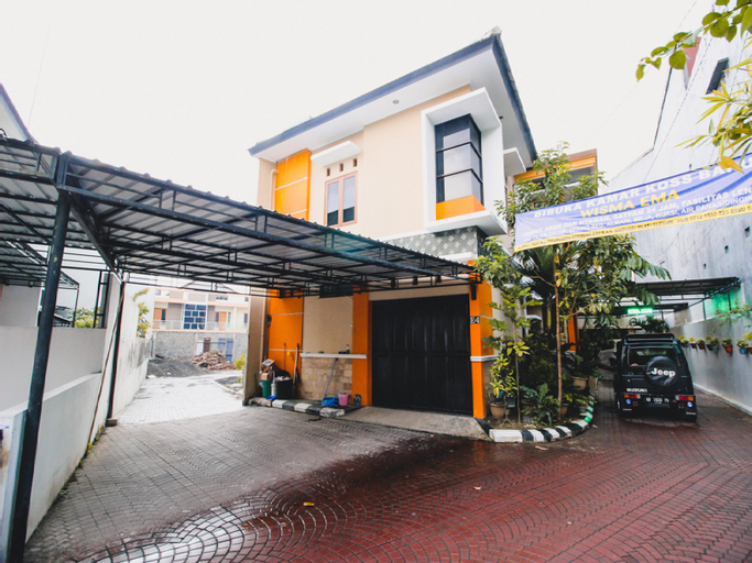 RedDoorz Plus @ Pogung Raya, Yogyakarta