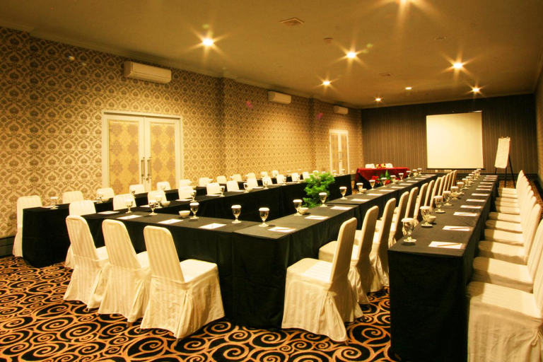 GH Universal Bandung, Bandung