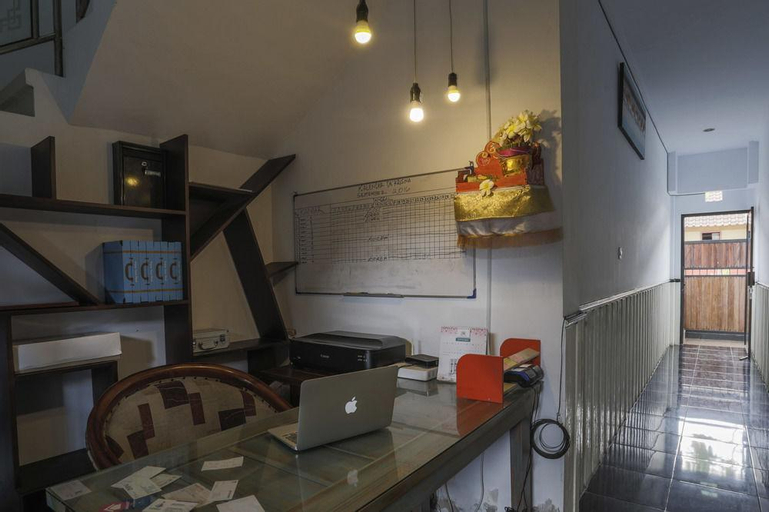 Dekrisna Denpasar - Hostel, Denpasar