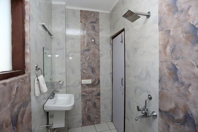 OYO 5258 MR Residency, Gurgaon