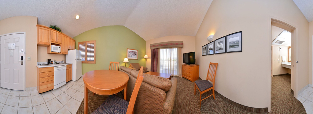Best Western Plus King's Inn & Suites, Mohave