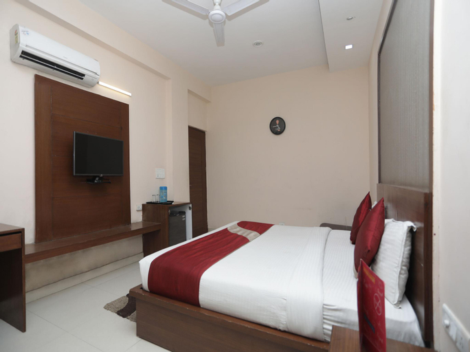 OYO 2290 Hotel Cosy Tree, Gautam Buddha Nagar