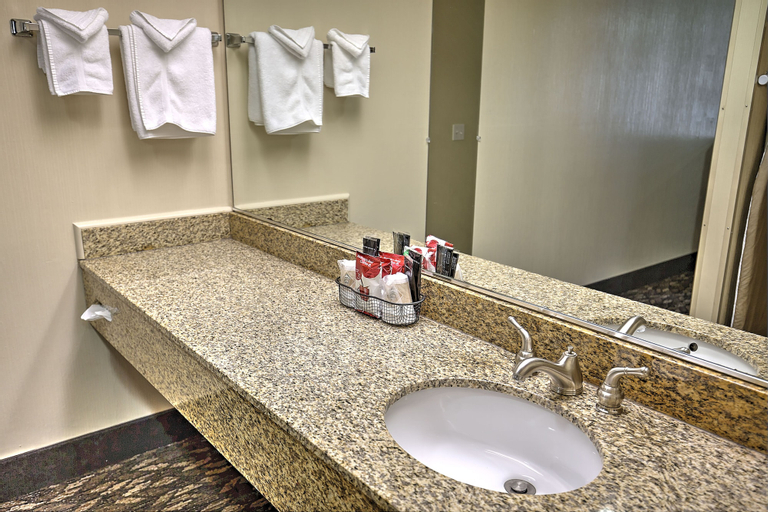 Bonanza Inn & Suites, Sutter
