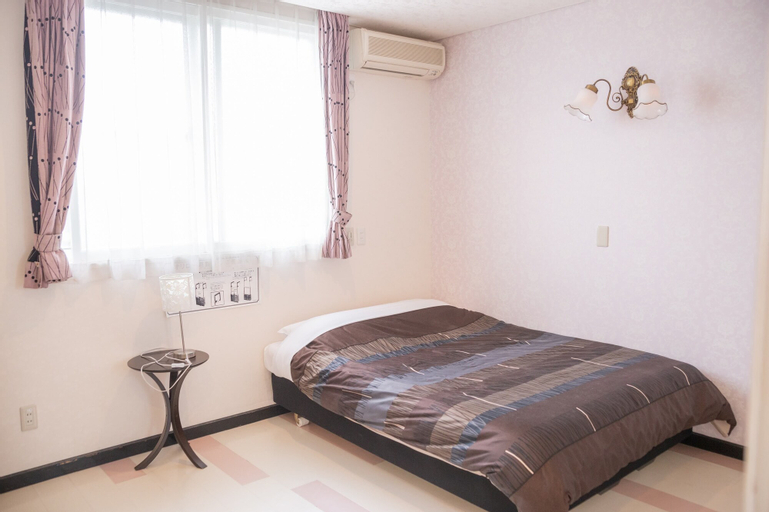 petit-hotel #MELON Furano, Furano
