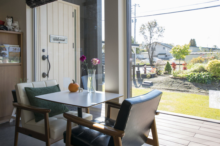 North Gate Inn Abira, Abira