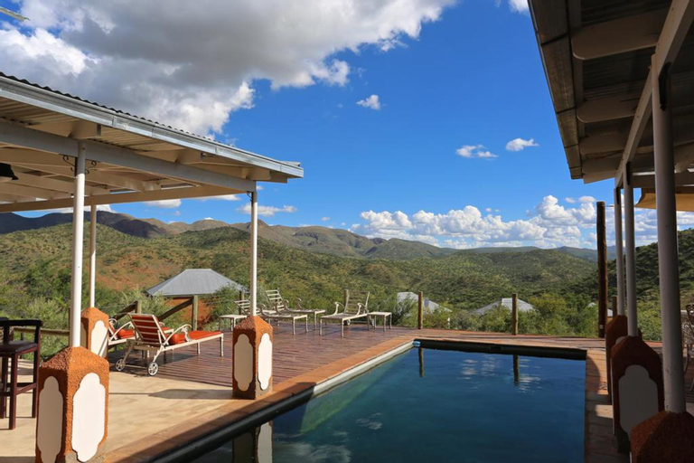 River Crossing Lodge, Windhoek East