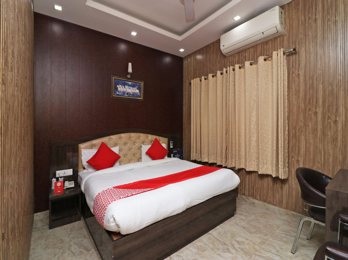 OYO 1125 Hotel City Point, Gurgaon