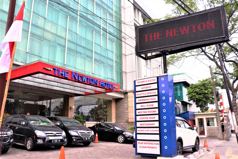 The Newton Hotel, Bandung