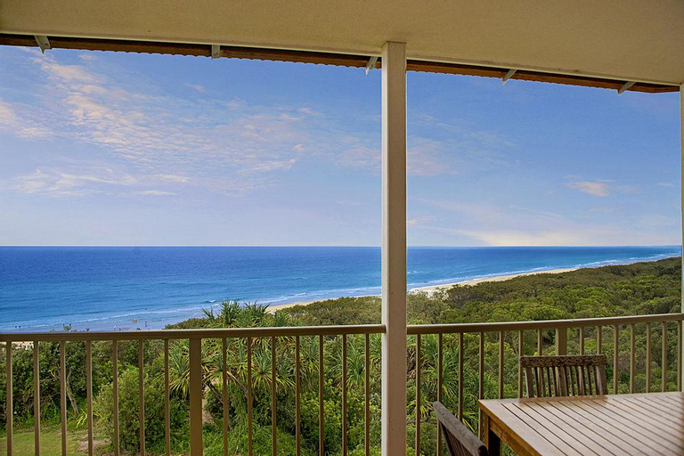 Whale Watch Ocean Beach Resort, Redland Bal