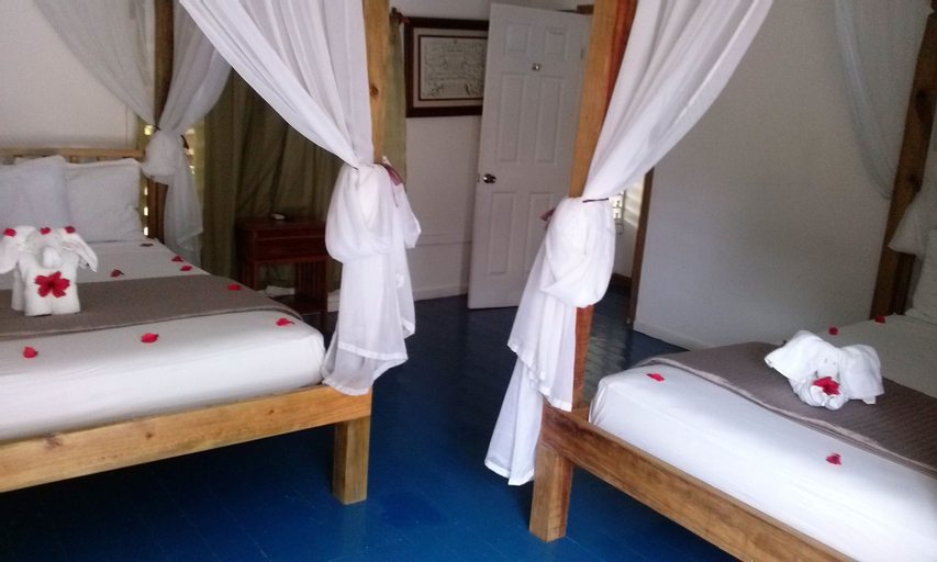Las Palmas Beach Hotel, Roatán
