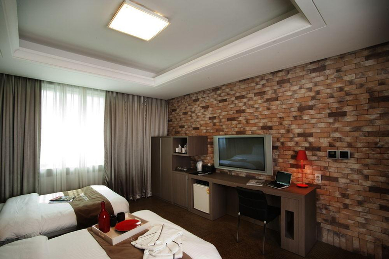 POLARIS HOTEL, Gyeyang