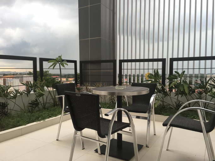 OS Hotel Airport Batam ( FKA Sky Inn Express Hotel ), Batam