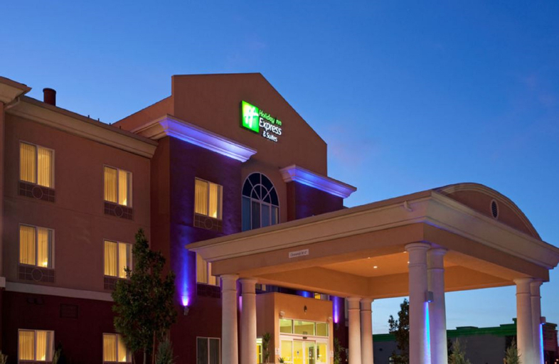 Holiday Inn Express & Suites Reno, Washoe